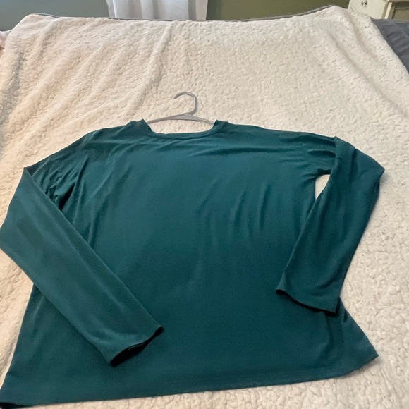 Oiselle Teal Crew Neck Top - Picture 3 of 3